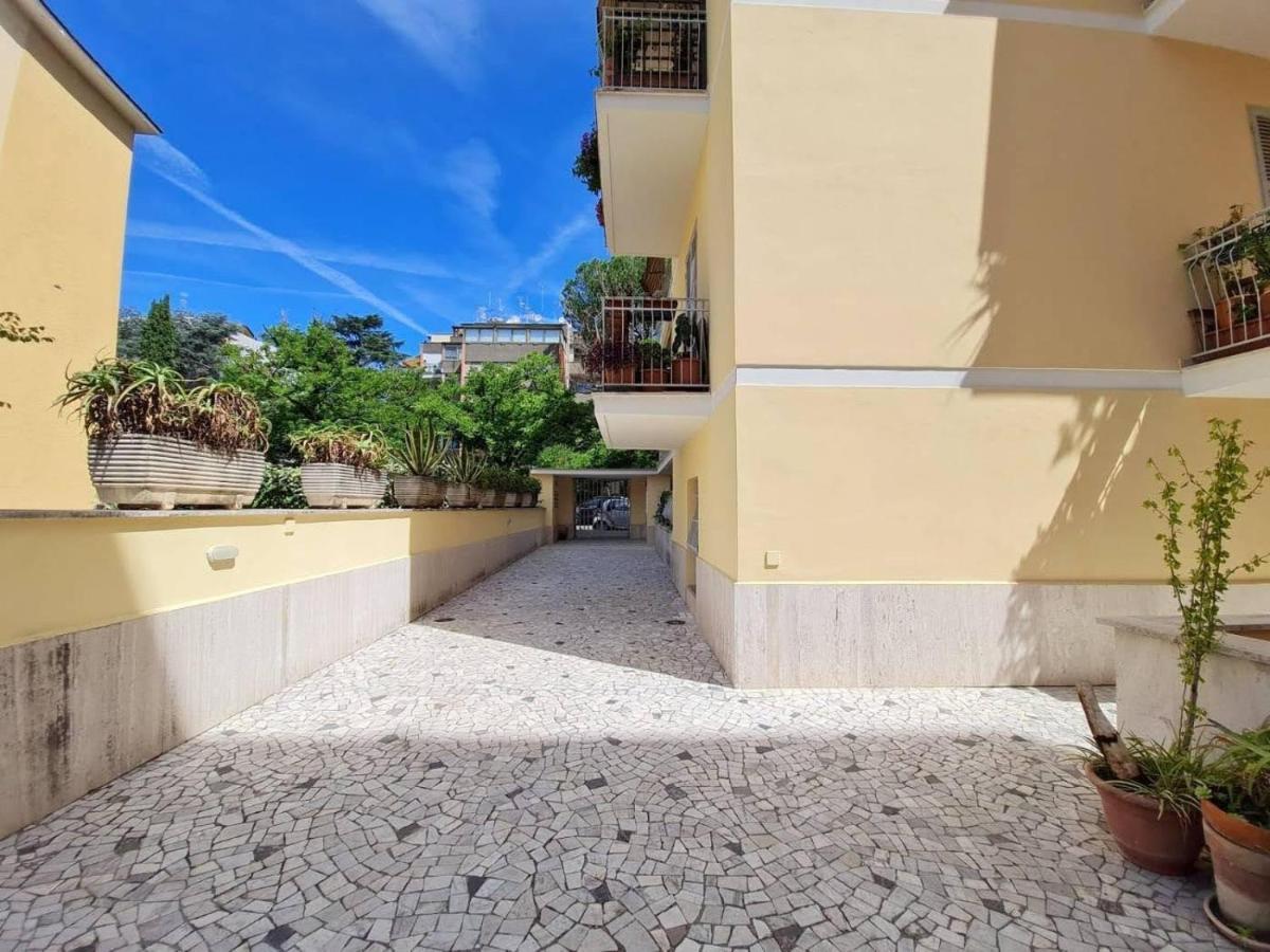 Nel Cuore Dell'Appia Antica Apartment Roma Exterior foto